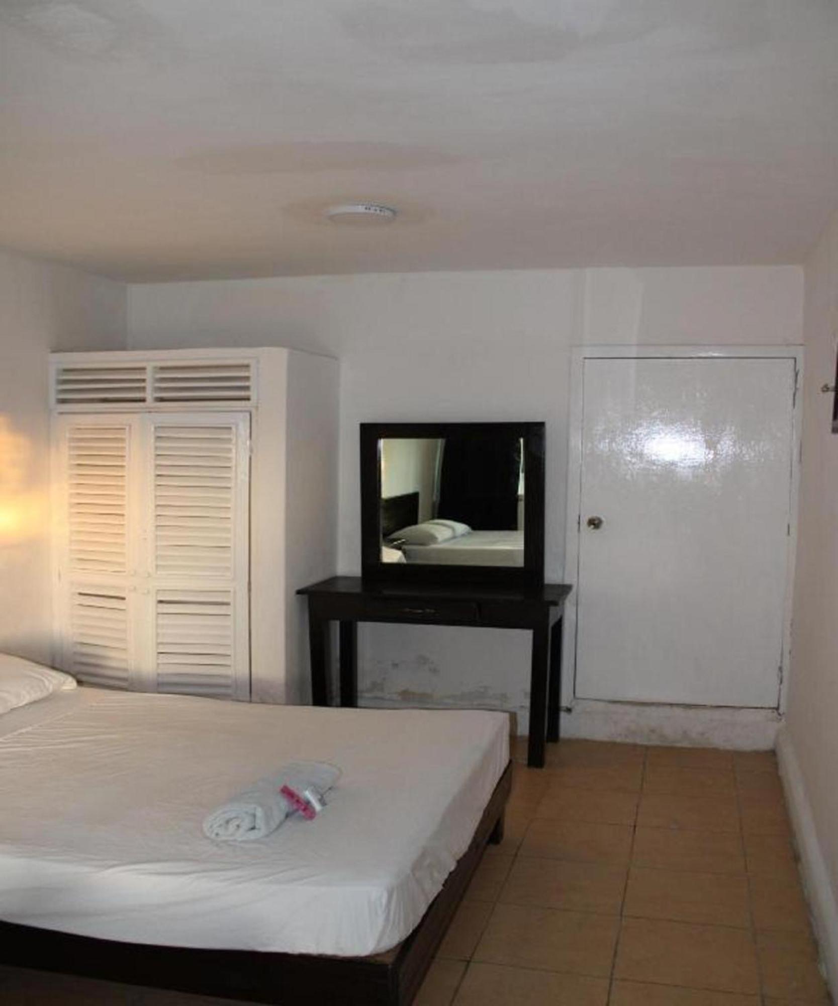 Oyo Hotel Colibri تْشيتومال المظهر الخارجي الصورة
